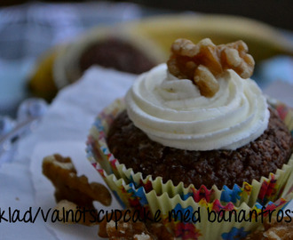 Choklad/valnötscupcake med bananfrosting