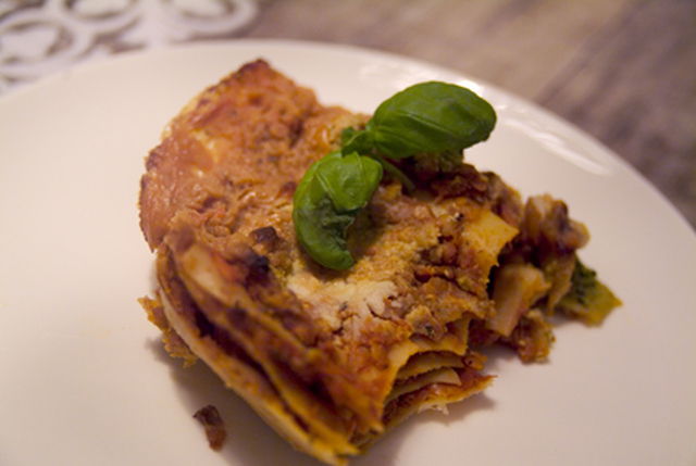 Vegetarisk lasagne med linser och morot