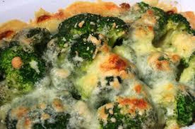 LCHF - Dagens Recept - Broccoligratäng med Tomat och Fetaost