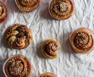 Tefatsstora kanelbullar