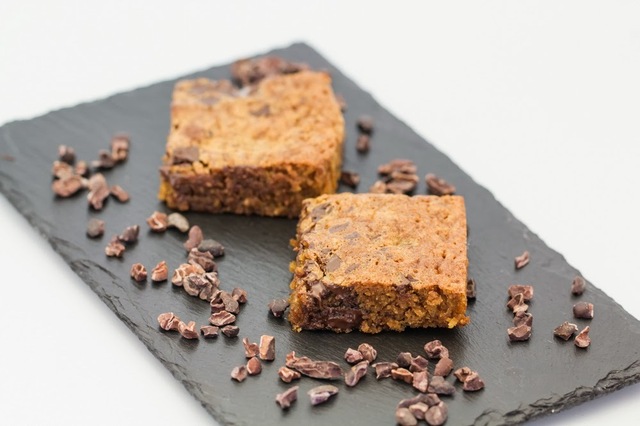 Sticky Cake with Coconut sugar and Chocolate