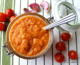 Tomatsås i Crock-Pot