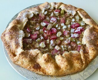 Rabarbergalette