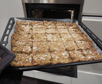 Baka eget fröknäckebröd – enkelt recept