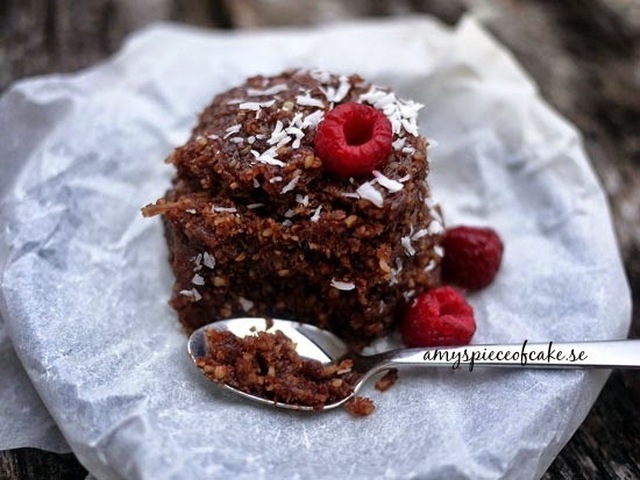 Nutella Raspberry Mug Cake