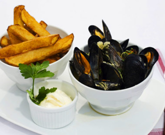 Moules Frites med limeaioli