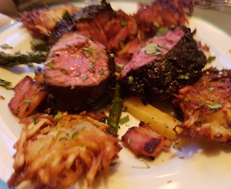 Lammentrecote, Rökt Sidfläsk, Sparris, Minirösti