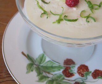 Kokospannacotta med Lime