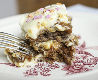 Barnvänlig Tiramisu med karamelliserade bananer, dulce de leche och mascarpone