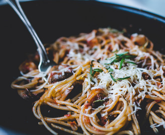 Vegetarisk Pastasås m. Tomater & Champinjoner