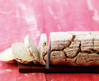 Glutenfritt grovt bröd