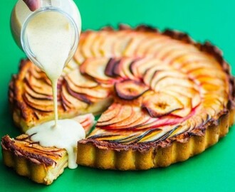 Äppeltarte med vaniljsås