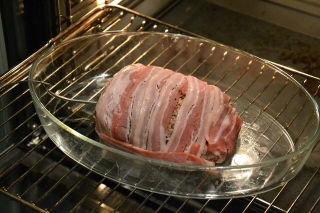 Baconlindad skinkstek med vitlök och rosmarin!