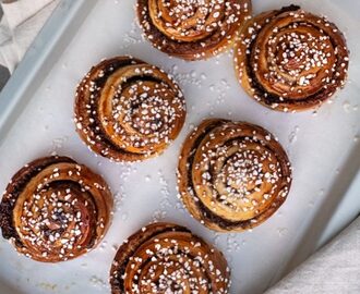 Supersaftiga kanelbullar