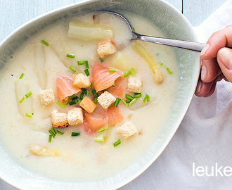 Aspergesoep met zalm