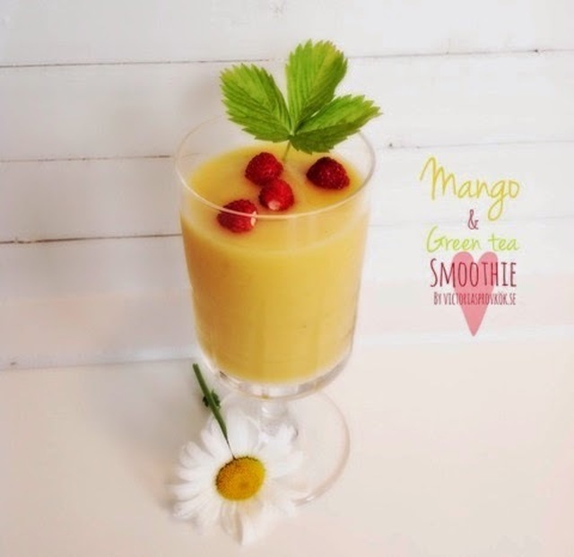 Mango & greentea smoothie