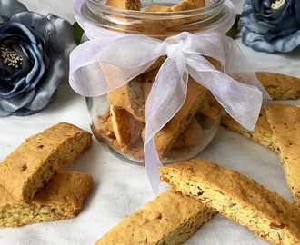 Saffransbiscotti