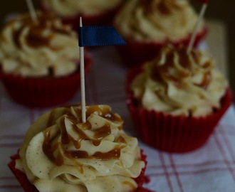 Roasted Apple Pie Cupcakes with Cinnamon Frosting (Äppelpaj cupcakes med kanelfrosting)