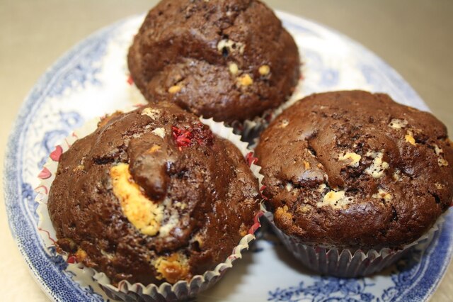 Raspberry chocolate muffins