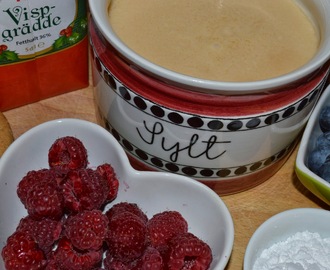 Nyårsefterrätt och citron/blodgrapes curd