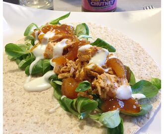 Indiska Pulled Salmon Wraps