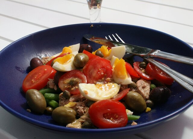 Dagens lunch: snabb-Nicoise i sommarhettan