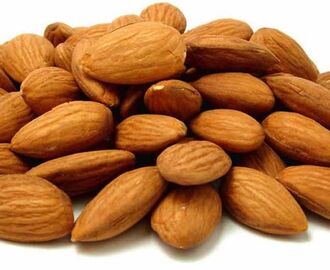 Almonds for a snack