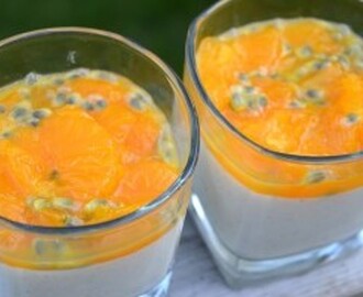 Pannacotta med mandarin och passionsfrukt