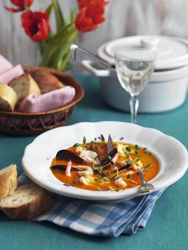 Toscansk tomatsoppa med fisk och skaldjur