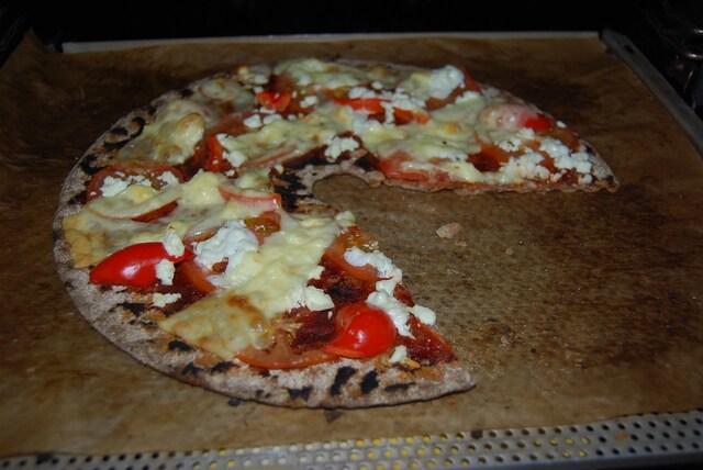 Kanelfrossa och knäckebrödspizza