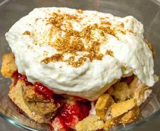 Eton Mess med hallon, mandel och grädde