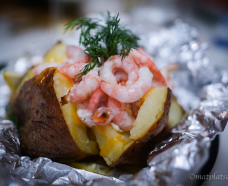 Bakad potatis i ugn med skagen