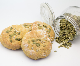 Tea Bread with Carrot and Seeds