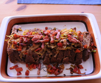 Köttfärslimpa med baconströssel