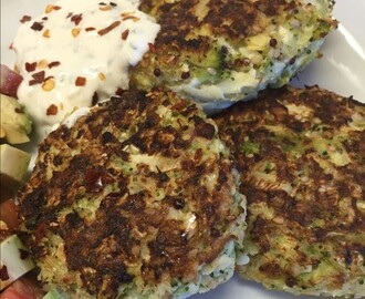 Vegetariska biffar av blomkål, broccoli & quinoa