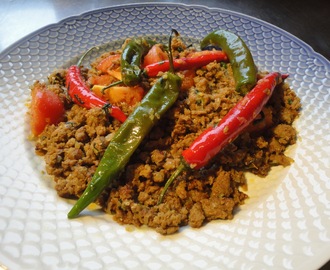 Minced Lamb with Curry Leaves and Chilli