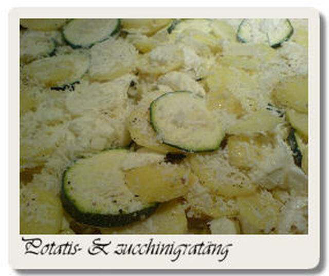 Potatis- & zucchinigratäng med italienska ostar