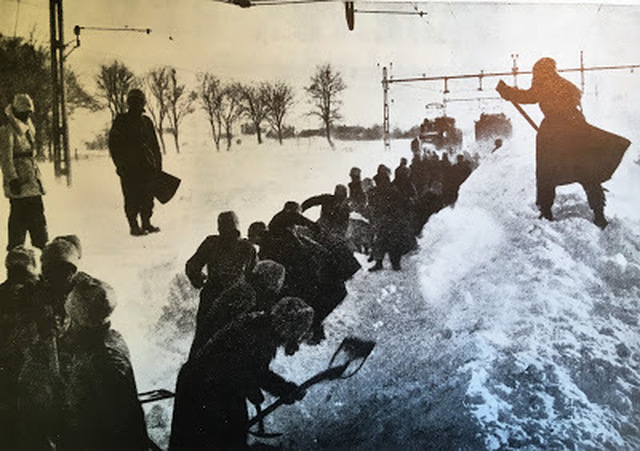 Skåne isolerat av snö den 19 Mars 1942