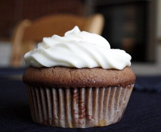 Dumlemuffins med cream cheese frosting