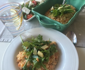 Smakrik tomatrisotto med ruccola