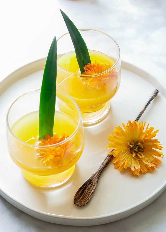 Pineapple-Mango Mimosa