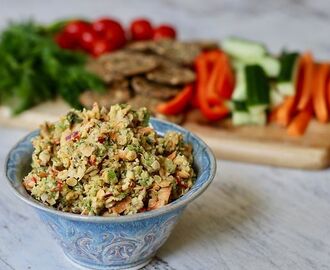 Garden Chickpea Dill Dip