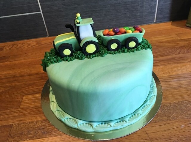 Traktor tårta