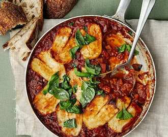 Ratatouille med bakad halloumi