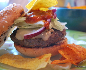 Crunchy Salsa Burger