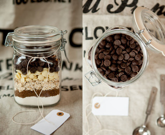 Cookies in a jar