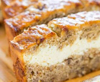 Bananbröd med cheesecakefyllning: En titt på detta och du kommer aldrig vilja baka något annat igen