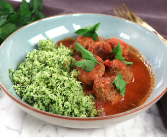 Lammfärsbullar i tomatsås med örtcouscous