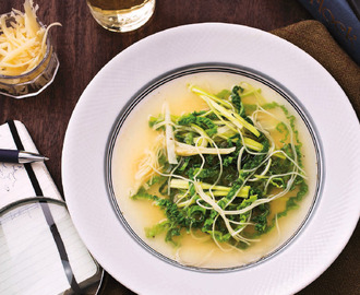 Värmande soppa med vermicelli