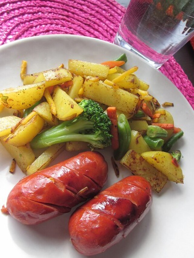 Minichorizo med råstekt potatis och grönsaker